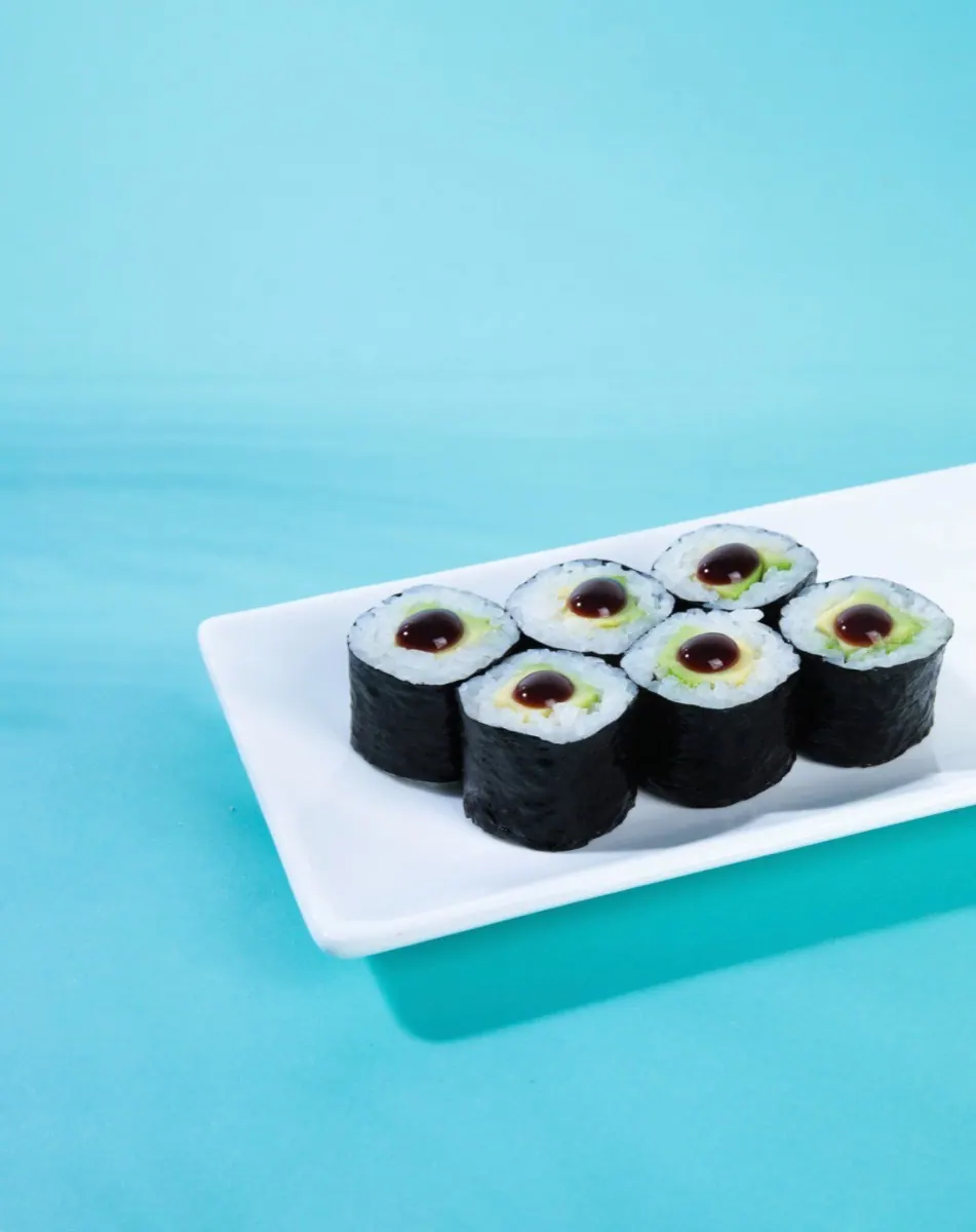 Maki roll with avocado